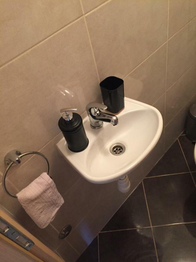 Apartman Mila Lägenhet Kaštela Exteriör bild